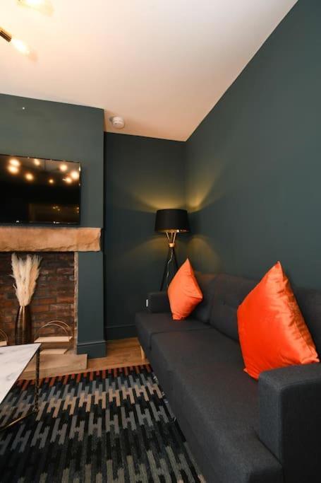Cottage Style 3 Bedroom House - Close To City Centre & The Peaks Chesterfield Exterior photo