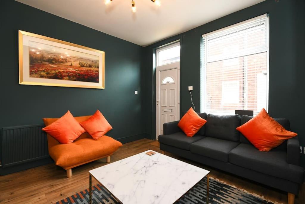 Cottage Style 3 Bedroom House - Close To City Centre & The Peaks Chesterfield Exterior photo